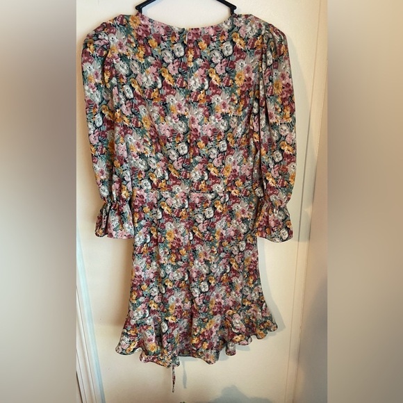 BOOHOO Floral Summer Dress!😍 new - Picture 4 of 11